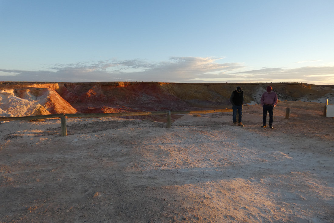 p014.jpg