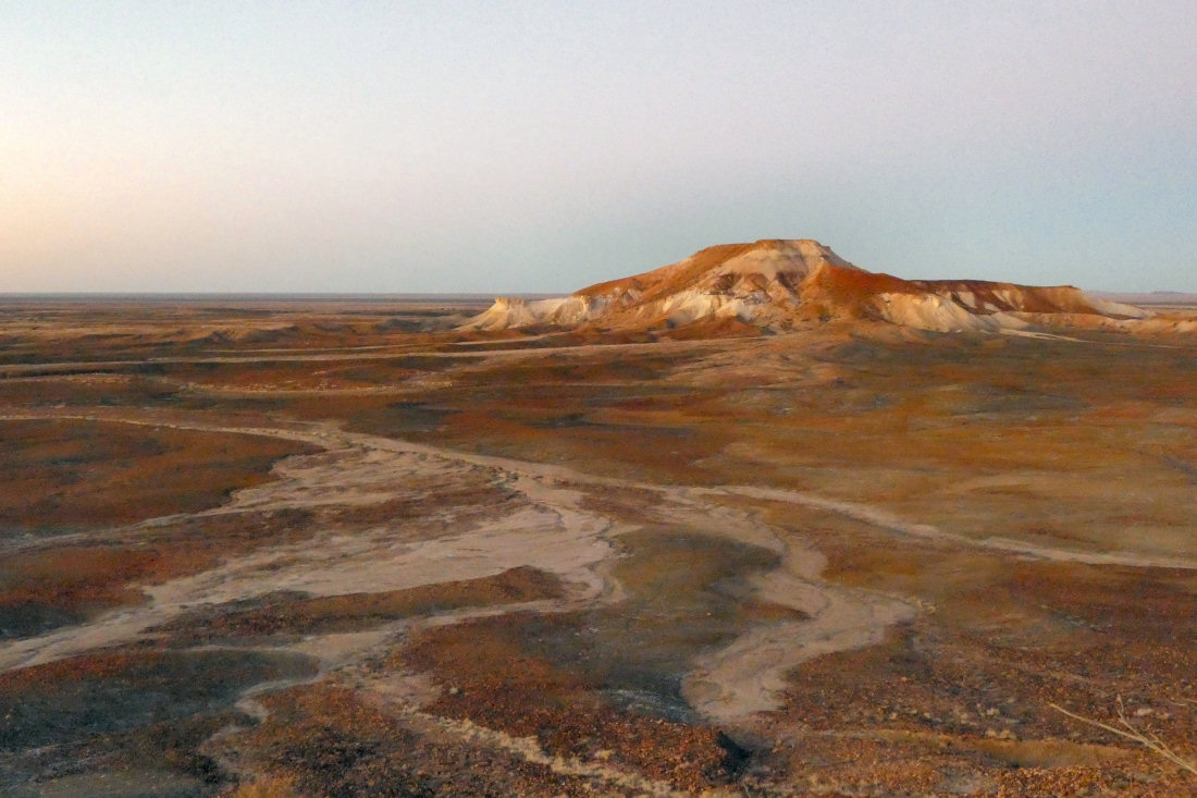 p033.jpg